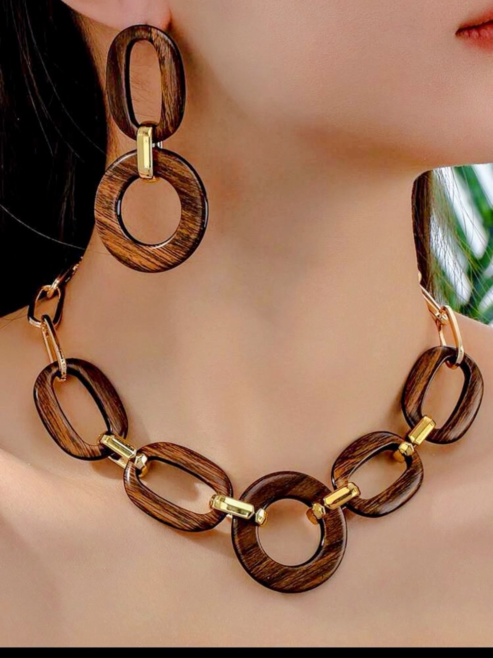 Brown Wood-Link Necklace with Gold Accents